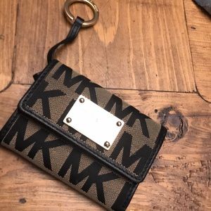 Mk wallet never used